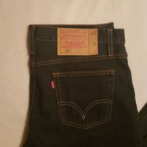 Levi 501 straight leg button fly Pants